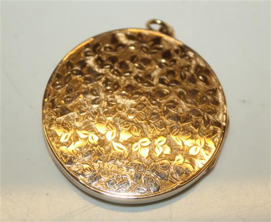 Gold leaf engraved locket pendant